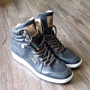 Coogi Black Hightop Sneaker Size 11